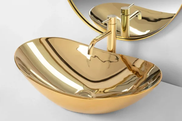 LAVOAR PE BLAT ROYAL GOLD